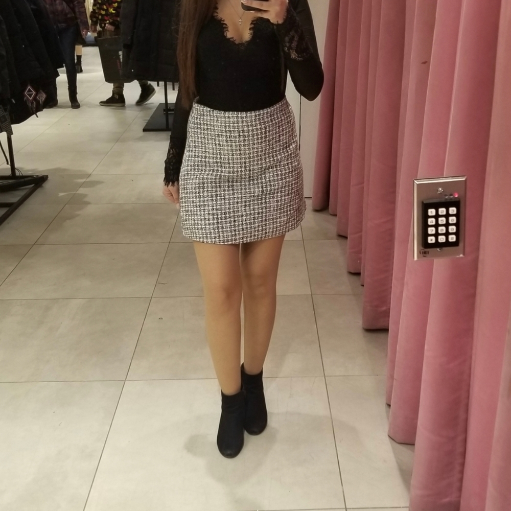 Tweed mini skirt